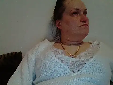  squirty cum lady  online show from 02.26.25