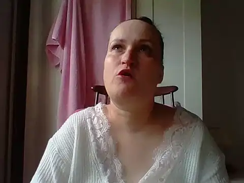  squirty cum lady  online show from 03.11.25