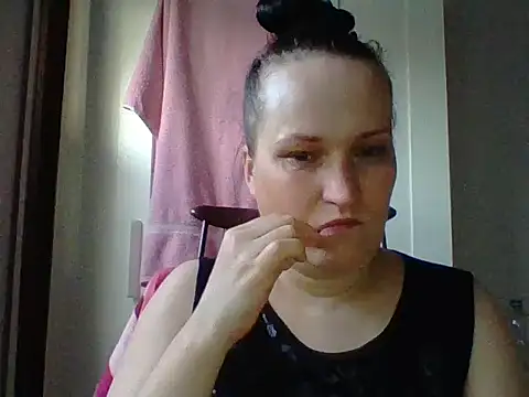  squirty cum lady  online show from 03.15.25