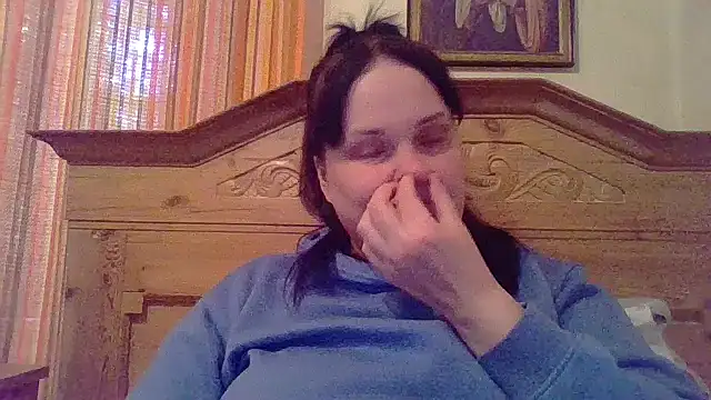  squirty cum lady  online show from 04.23.26