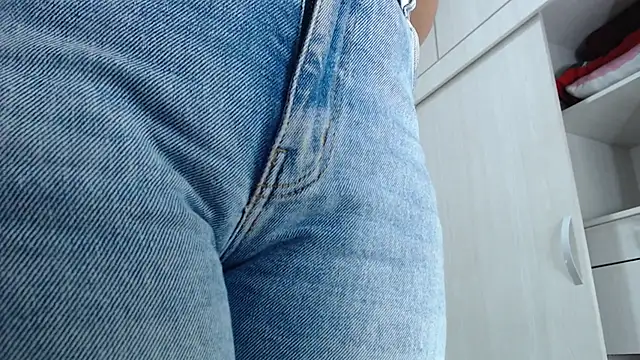 Amelia Debora Antonella online show from 11.16.25