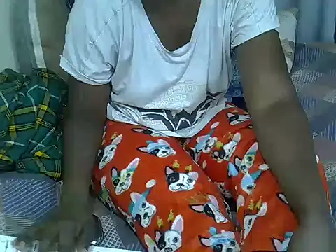 skinnysexynaughty online show from 03.11.26