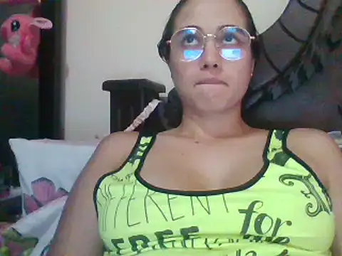 trianabell online show from 03.04.25