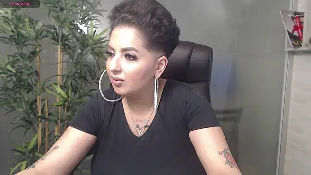 BustyAllyy online show from 01.22.25