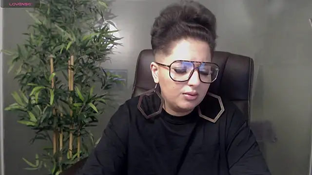 BustyAllyy online show from 01.26.25