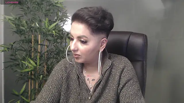 BustyAllyy online show from 02.14.25