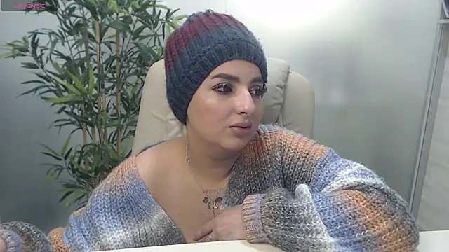 BustyAllyy online show from 02.25.25