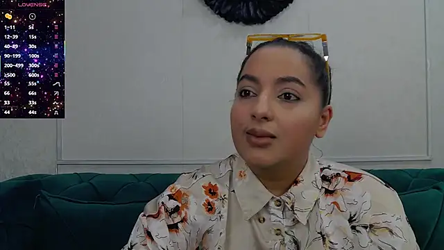 BustyAllyy online show from 11.21.25