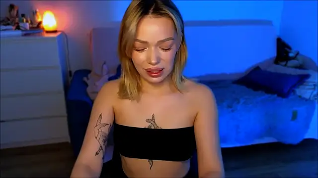 Lily Yin online show from 11.30.25