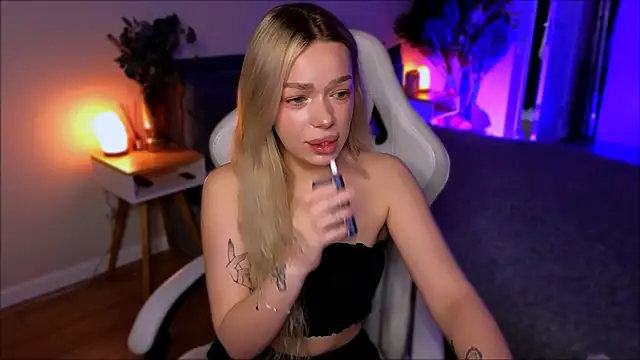 Lily Yin online show from 02.26.26