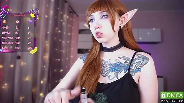 JustMeowGirl online show from 10.27.25