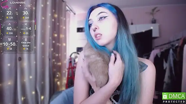 JustMeowGirl online show from 02.13.26