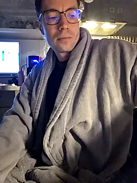 Schnubby1 online show from 02.27.25