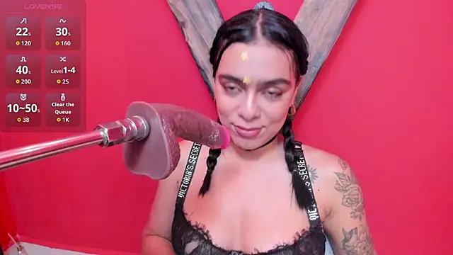 Foxy Assh  online show from 05.02.26