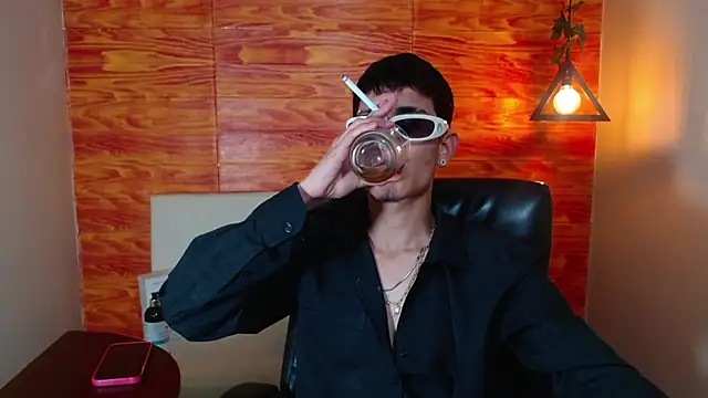 Bastiaan 28 online show from 03.14.25