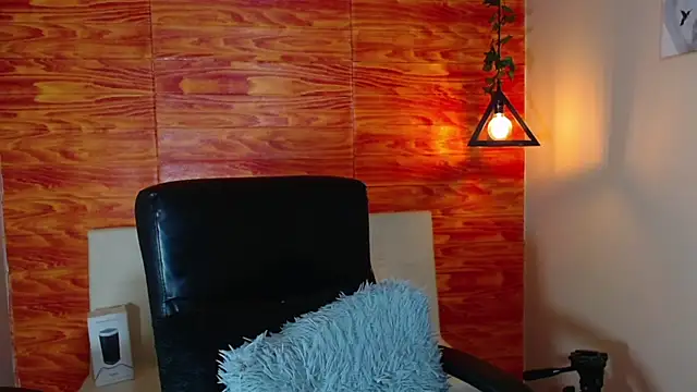 Bastiaan 28 online show from 03.15.25