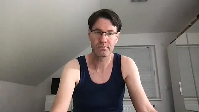 Snapshot of zxzx_cam1 chatting on 03.21.25 zxzx cam1 online show from 03.21.25