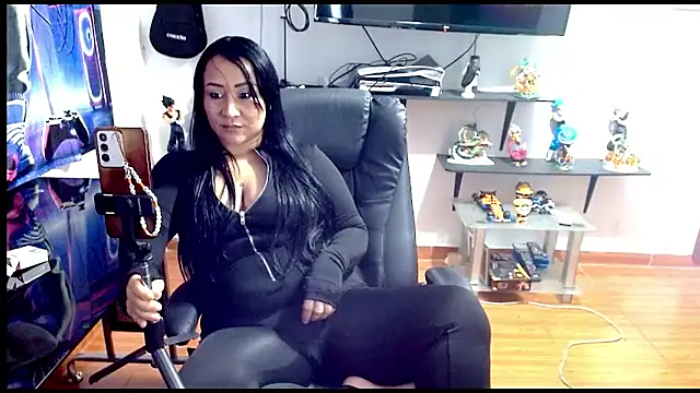 alondraabrown online show from 04.21.26