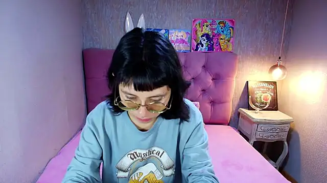 charlottemoonxz online show from 07.19.26
