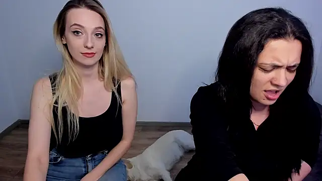 LuciaLoca online show from 04.03.26