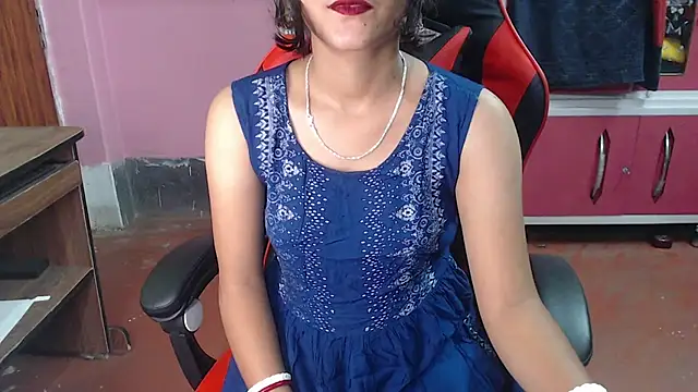 Snapshot of Angel_Alison_ chatting on 02.11.25 Angel Alison  online show from 02.11.25