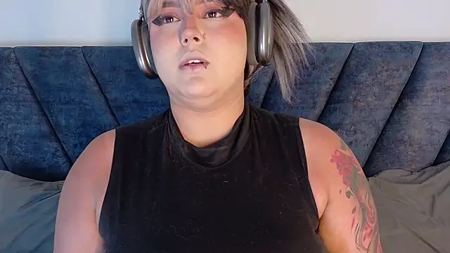 Snapshot of Karmilla_Rosse chatting on 05.09.26 Karmilla Rosse online show from 05.09.26