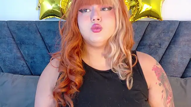 Snapshot of Karmilla_Rosse chatting on 06.15.26 Karmilla Rosse online show from 06.15.26