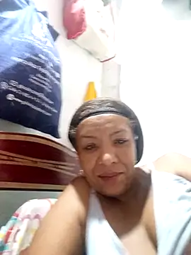 Snapshot of Surreyaa chatting on 11.26.25 Surreyaa online show from 11.26.25