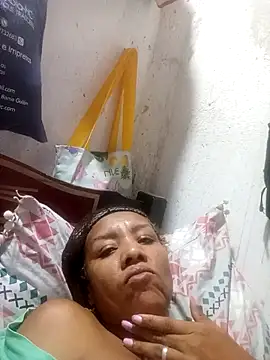 Snapshot of Surreyaa chatting on 11.29.25 Surreyaa online show from 11.29.25