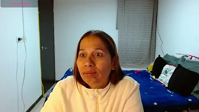 Snapshot of CaroMasha chatting on 03.11.26 CaroMasha online show from 03.11.26