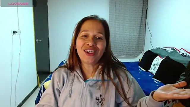 Snapshot of CaroMasha chatting on 03.13.26 CaroMasha online show from 03.13.26