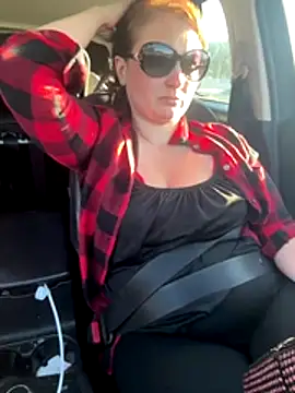 MilfyMrsRobinson online show from 12.21.25