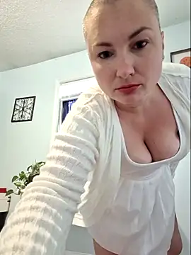 MilfyMrsRobinson online show from 05.16.26