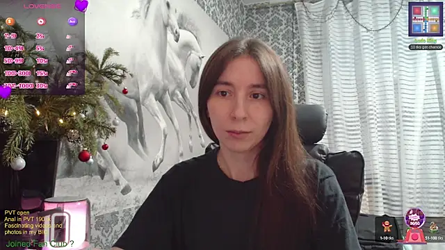 Wowpornoo online show from 12.17.24