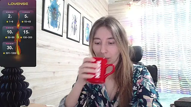 Wowpornoo online show from 12.21.25