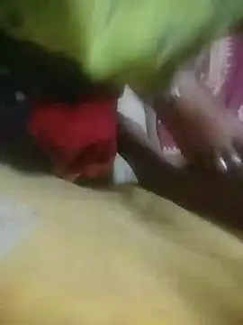 Snapshot of Working- chatting on 01.11.26 Working- online show from 01.11.26