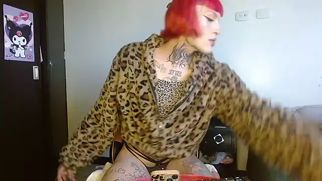 charlotbelucci  online show from 04.26.26