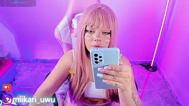 Ahri Elderwood online show from 09.27.25