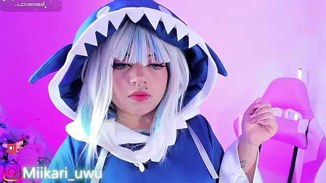 Snapshot of Ahri_Elderwood chatting on 01.13.26 Ahri Elderwood online show from 01.13.26