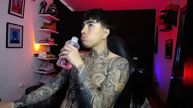 jung dragon online show from 10.13.25