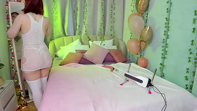 Love is Lola online show from 03.09.25