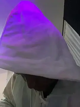 Snapshot of prettymelanin chatting on 11.05.25 prettymelanin online show from 11.05.25