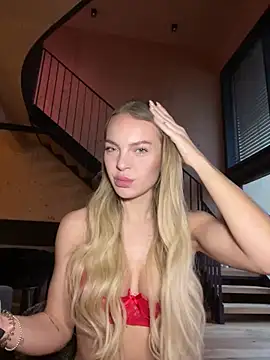 ChiaraVixen online show from 01.03.25