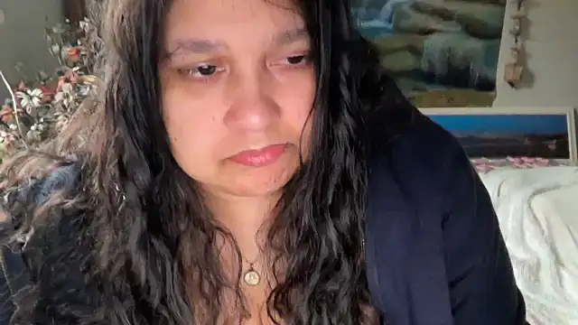 MelanieFawker online show from 10.27.25