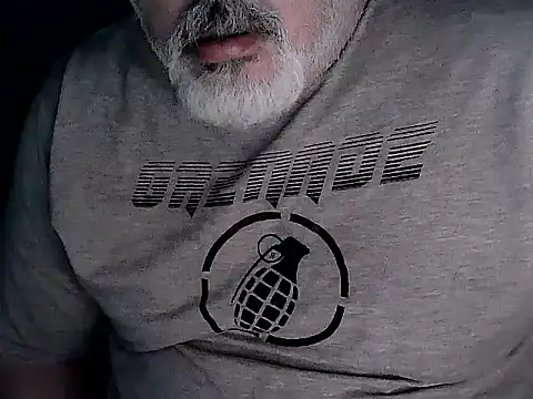 Snapshot of cashot58 chatting on 10.20.25 cashot58 online show from 10.20.25