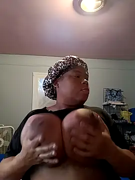 pinkpassionpleaser online show from 12.21.24