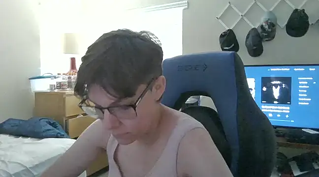 Snapshot of KaliSnow199623 chatting on 01.04.25 KaliSnow199623 online show from 01.04.25