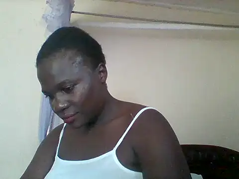 Snapshot of missarpie chatting on 09.24.25 missarpie online show from 09.24.25