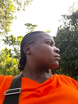 Snapshot of missarpie chatting on 10.02.25 missarpie online show from 10.02.25