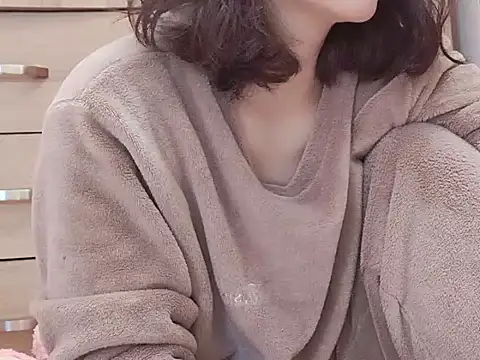 Pink cream online show from 03.01.25